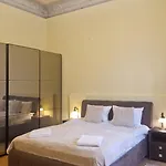 Sirul Livezii Flat - Free Parking Apartment Brasov