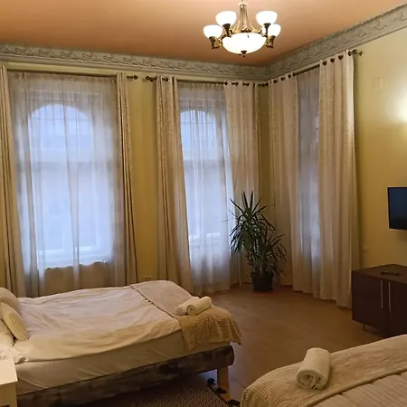 Sirul Livezii Flat - Free Parking Apartment Brasov