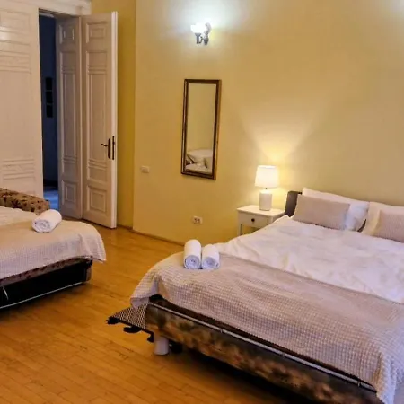 Sirul Livezii Flat - Free Parking * Brasov