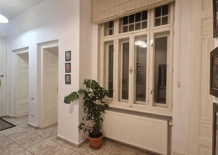 Sirul Livezii Flat - Free Parking Apartment Brasov