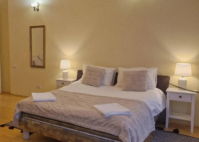 Apartment Sirul Livezii Flat - Free Parking *