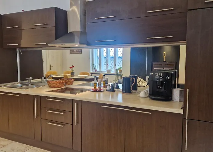 Sirul Livezii Flat - Free Parking